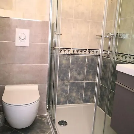 Gostinjska kuća Filip Brela